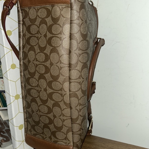 Coach Handbag - Picture 3 of 11